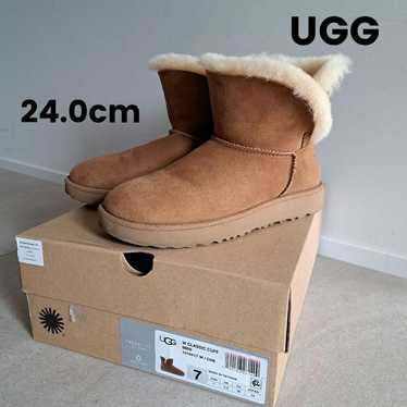 【Good quality】UGG W CLASSIC CUFF MINI Sheepskin B… - image 1