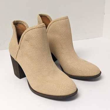 Lucky Brand Beetrix Ankle Boots, Stucco, Women's 7