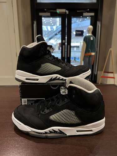 Jordan Brand × Nike Air Jordan 5 moonlight