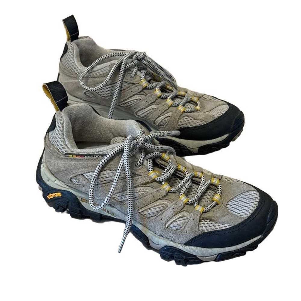 Merrell Merrell Moab Ventilator Shoes 6 Women Tau… - image 1