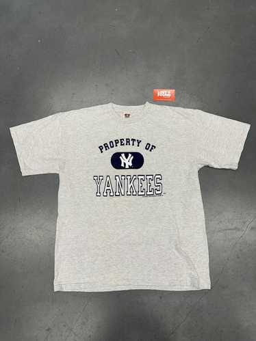 Streetwear 1996 Property Of New York Yankees Tee