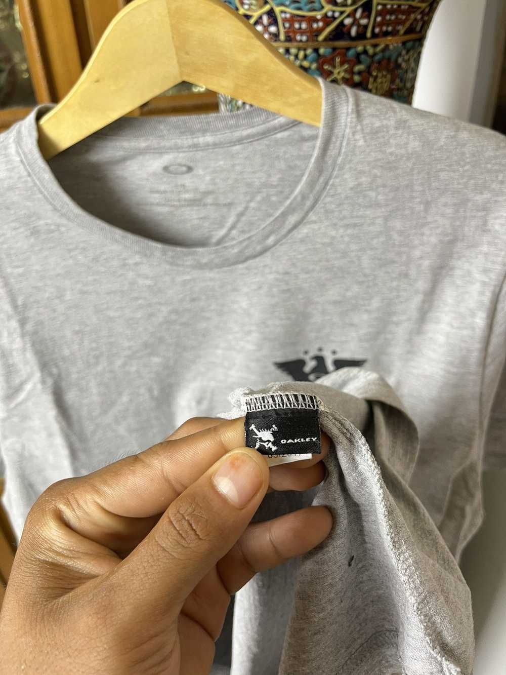 Oakley × Vintage Vintage Oakley Eagle Nazy Tees - image 6