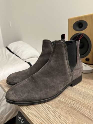 Hugo Boss Hugo Boss Grey Suede Chelsea Boots