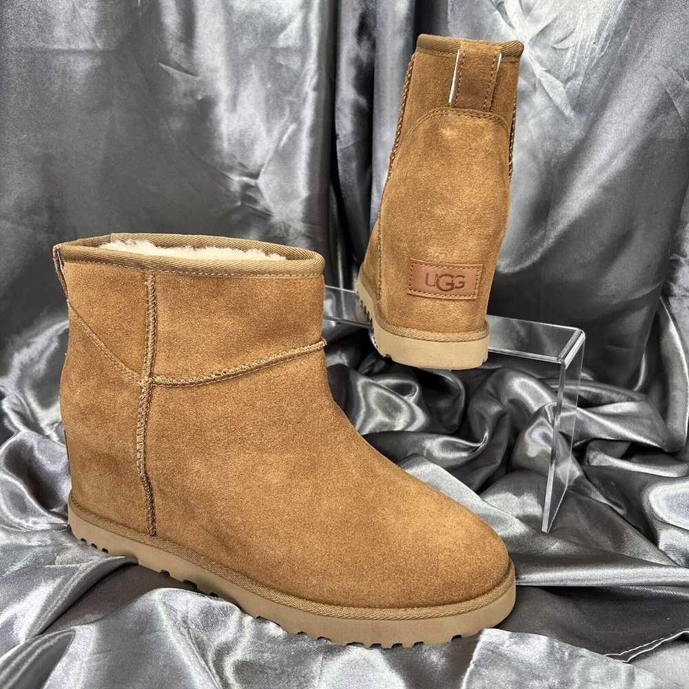 UGG Classic Femme Mini Boots Women Size 9 Hidden … - image 1