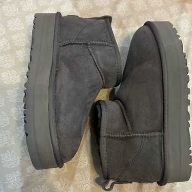 UGG boots size 8