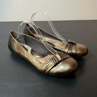 Born BOC Bronze Leather Ballet Flats