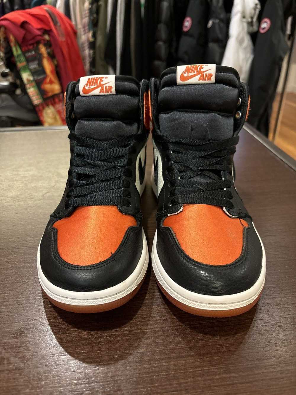 Jordan Brand Jordan 1 Retro High OG ‘Satin Shatte… - image 5