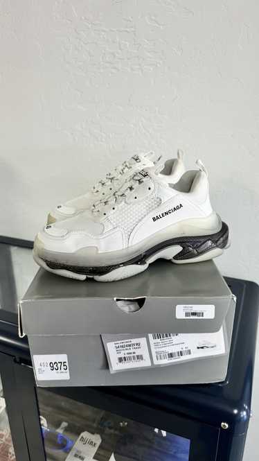 Balenciaga Balenciaga Triple S Sneaker