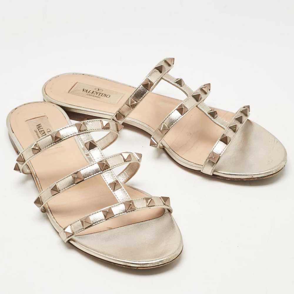 Valentino Garavani Leather flats - image 3