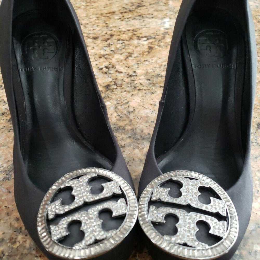 Tory Burch Black Satin Closed Toe Heels Pumps Sti… - image 12