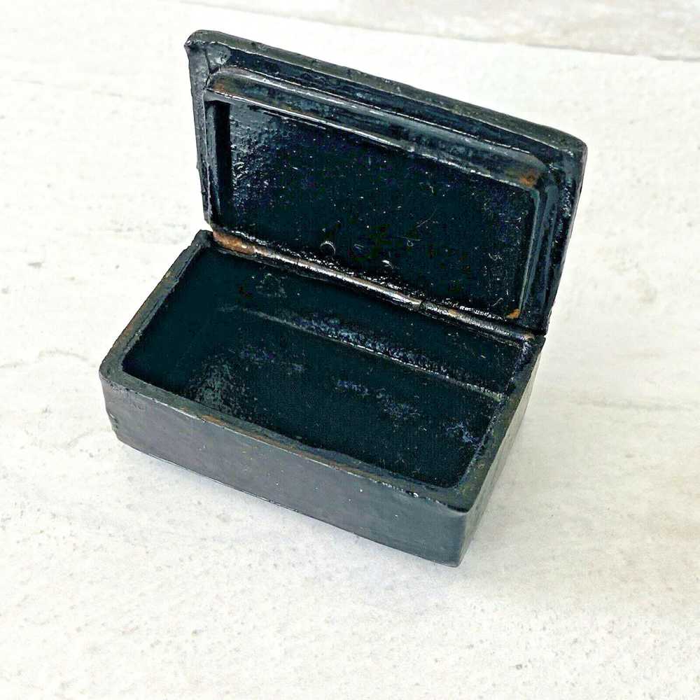 Vintage Black Lacquer Abalone Shell Pill Box Like… - image 2