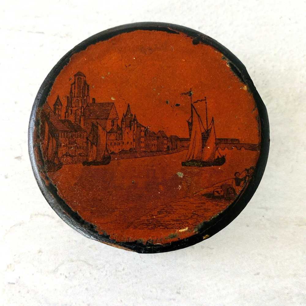 Vintage Cinnabar Cover Black Lacquer Box Ships in… - image 1