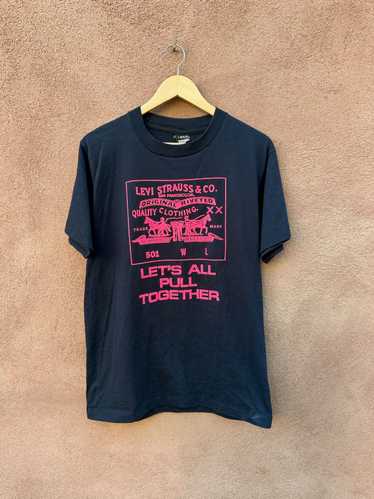 Early 1990's Levi's Let's All Pull Together T-shir