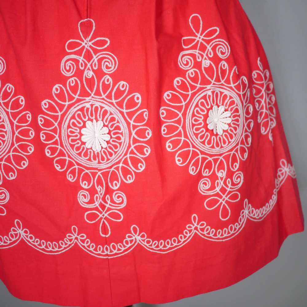 70s PINK-RED CHAINSTITCHED BAVARIAN / AUSTRIAN DI… - image 5