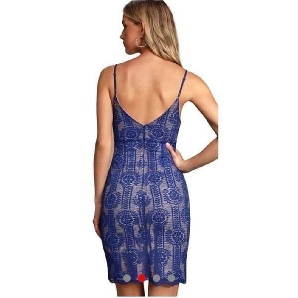 Lulus Avianna Royal Blue and Nude Lace Flowers Sp… - image 3