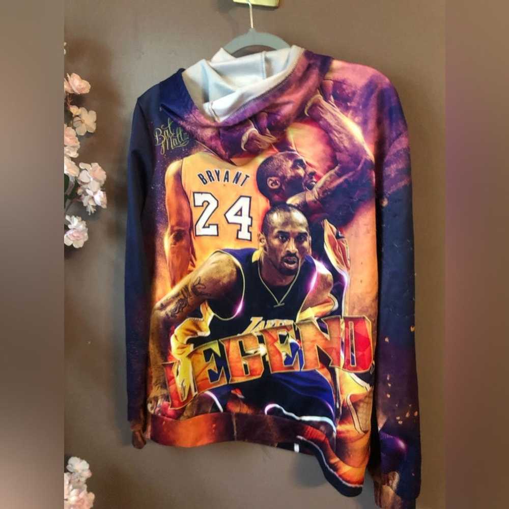 NBDN Nobrandedon Kobe Bryant hooded sweatshirt. S… - image 3