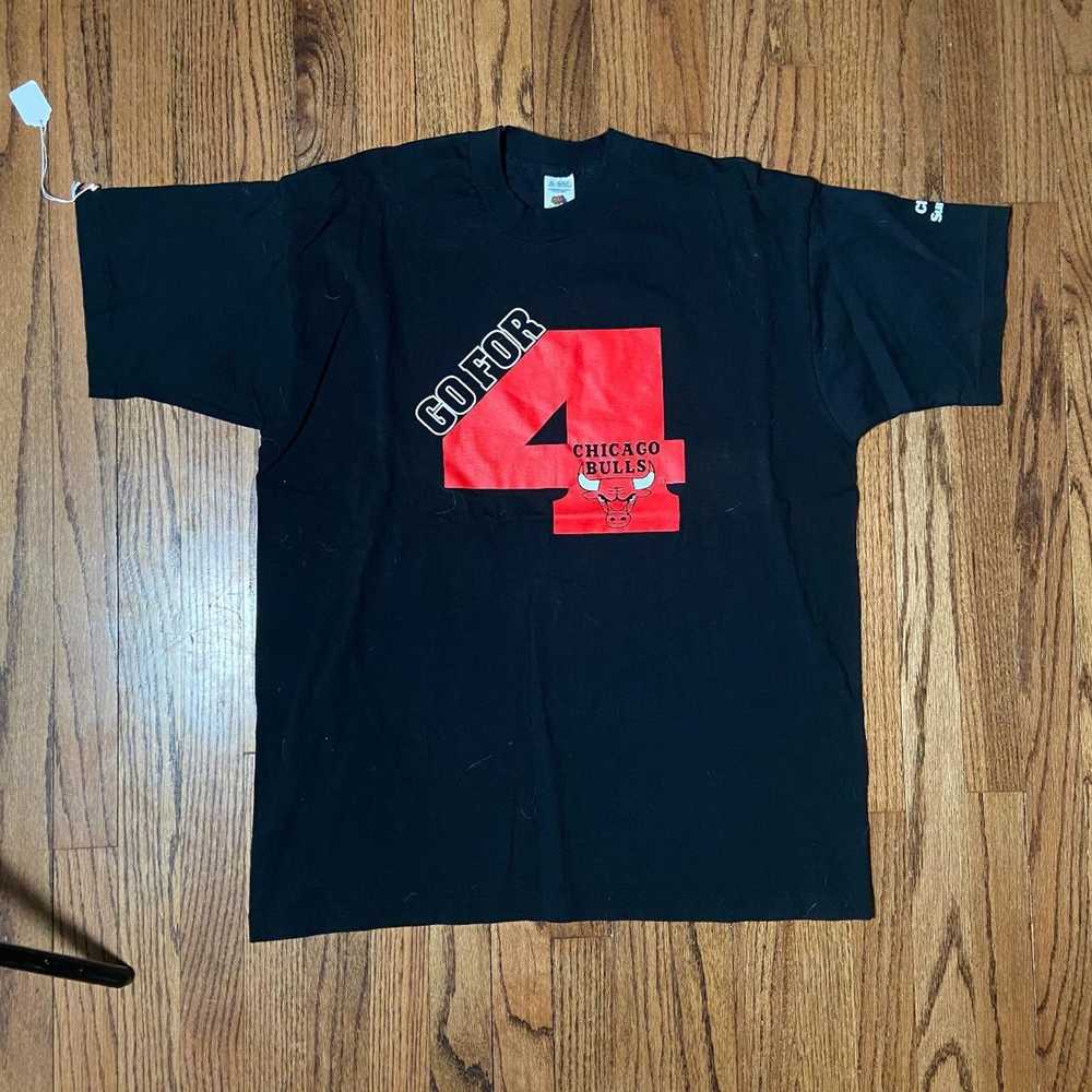 Fruit Of The Loom 90s black chicago bulls tee - image 2