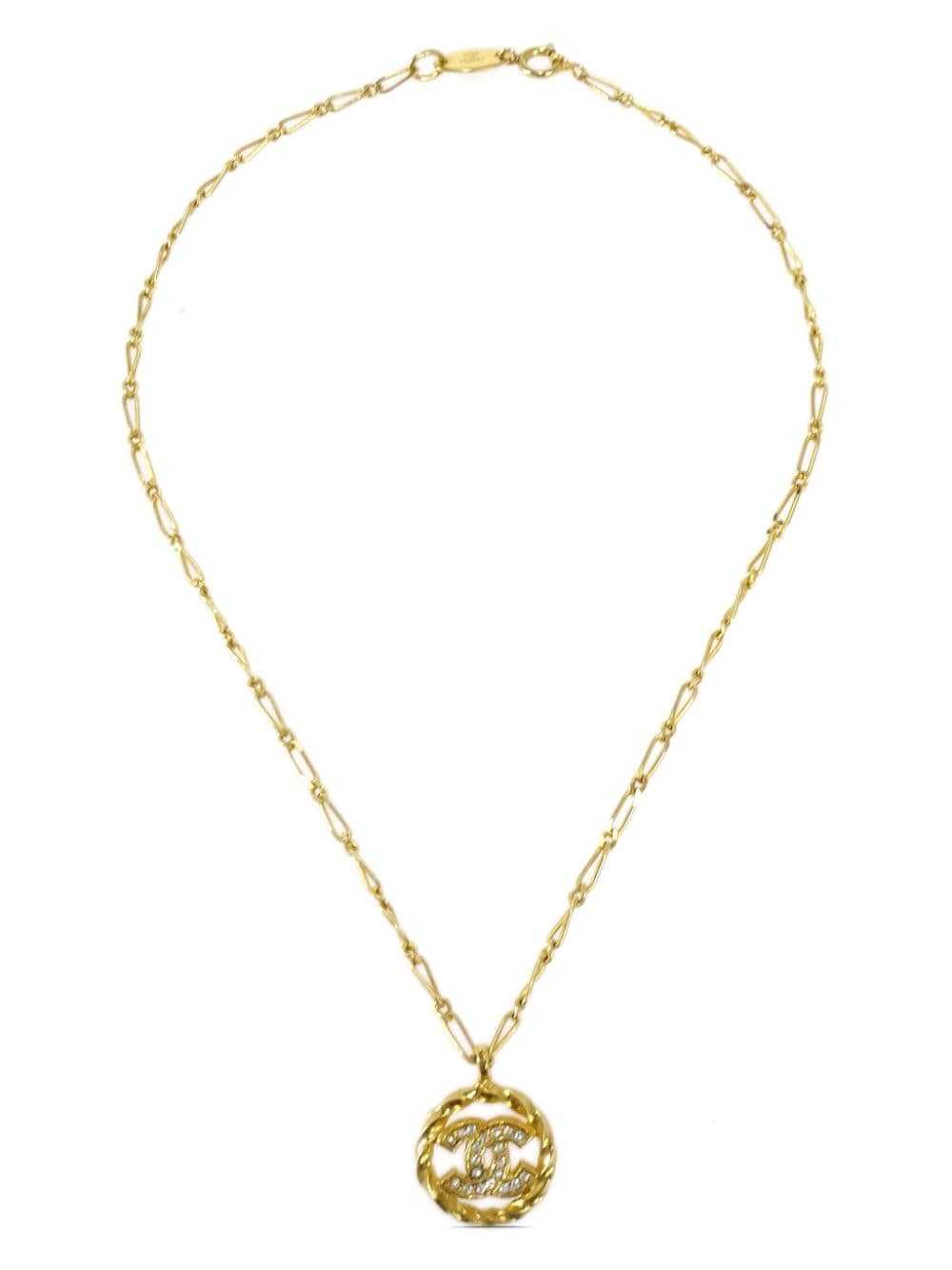 CHANEL Pre-Owned 1982 Medallion pendant necklace … - image 1