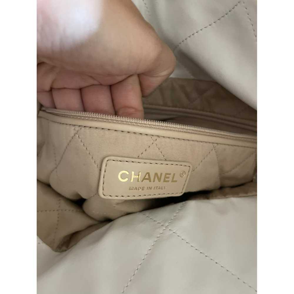 Chanel Chanel 22 leather tote - image 4