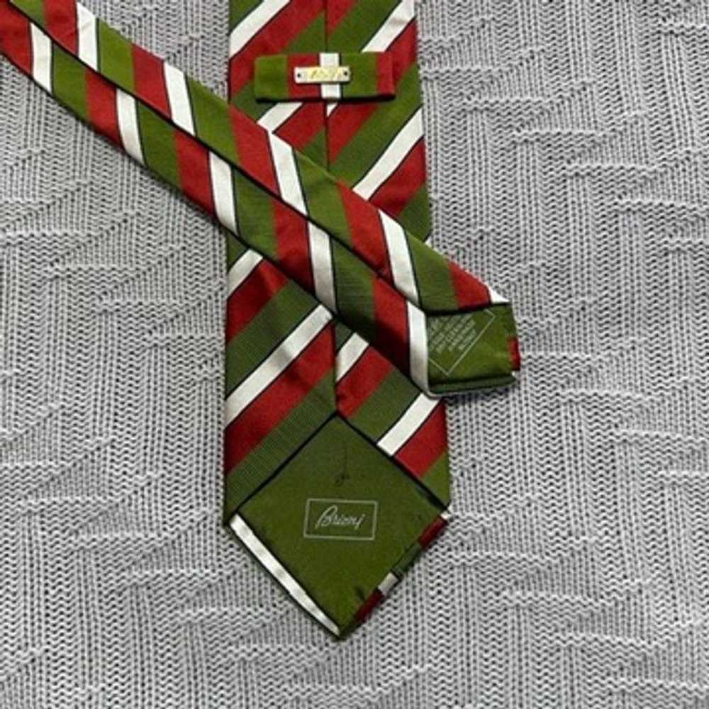 Brioni Brioni red green and white striped silk tie - image 3