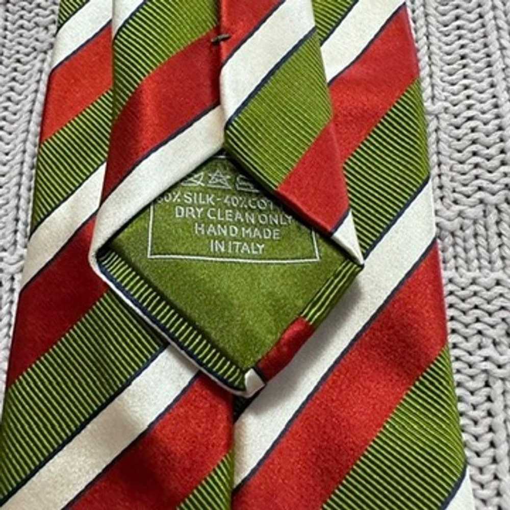 Brioni Brioni red green and white striped silk tie - image 5