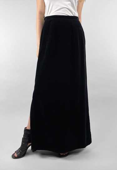 Alexander 70's Vintage Ladies Black Velvet Maxi S… - image 1