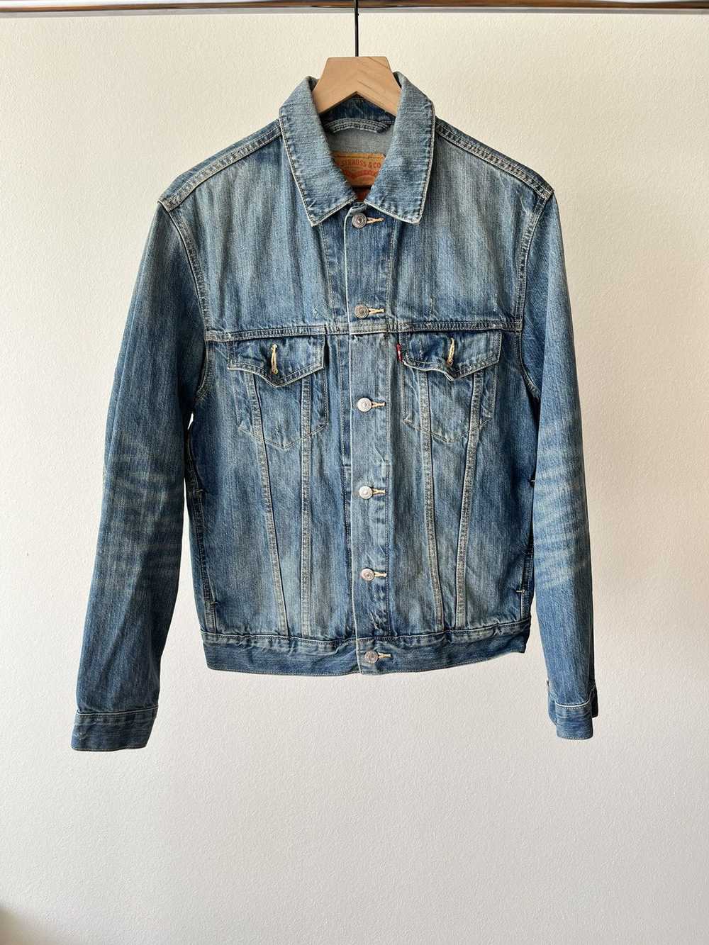 Levi's Grunge Denim Levi Jacket Medium - image 2