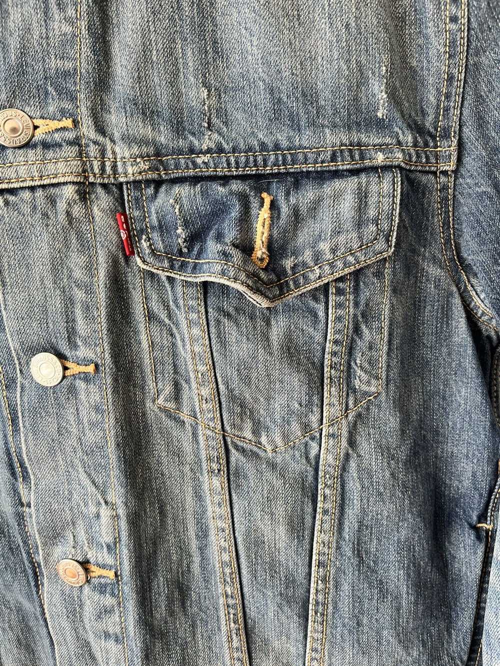 Levi's Grunge Denim Levi Jacket Medium - image 4