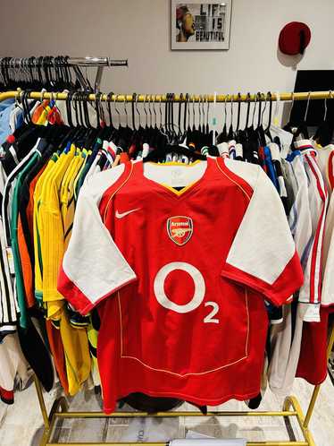 Nike × Soccer Jersey × Vintage Arsenal 2004/06 ho… - image 1