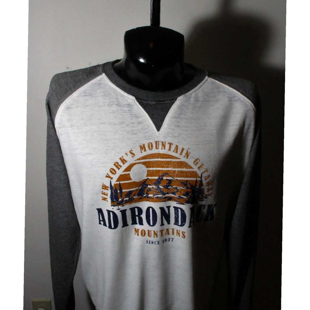 Vintage White and Gray Lightweight Long Sleeve Cr… - image 2