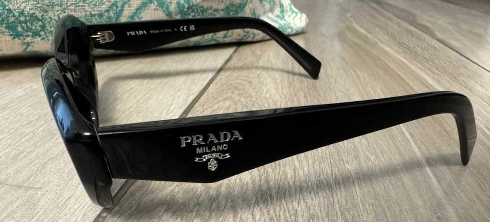 Prada 2024 PRADA OVAL SUNGLASSES !!! - image 7