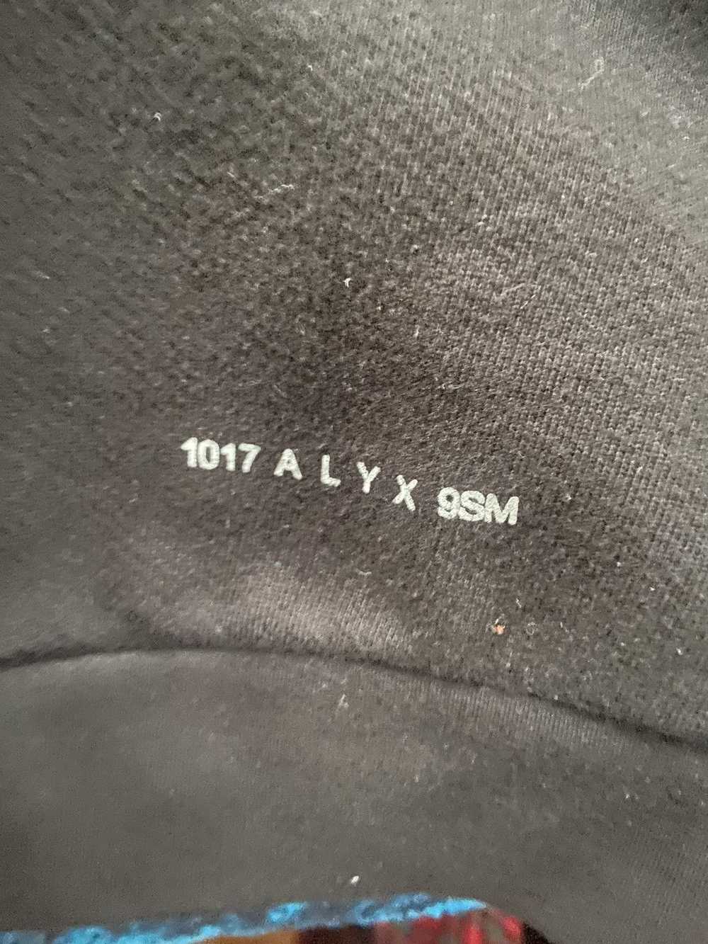 1017 ALYX 9SM 1017 Alyx 9SM No Stylist tour merch - image 3