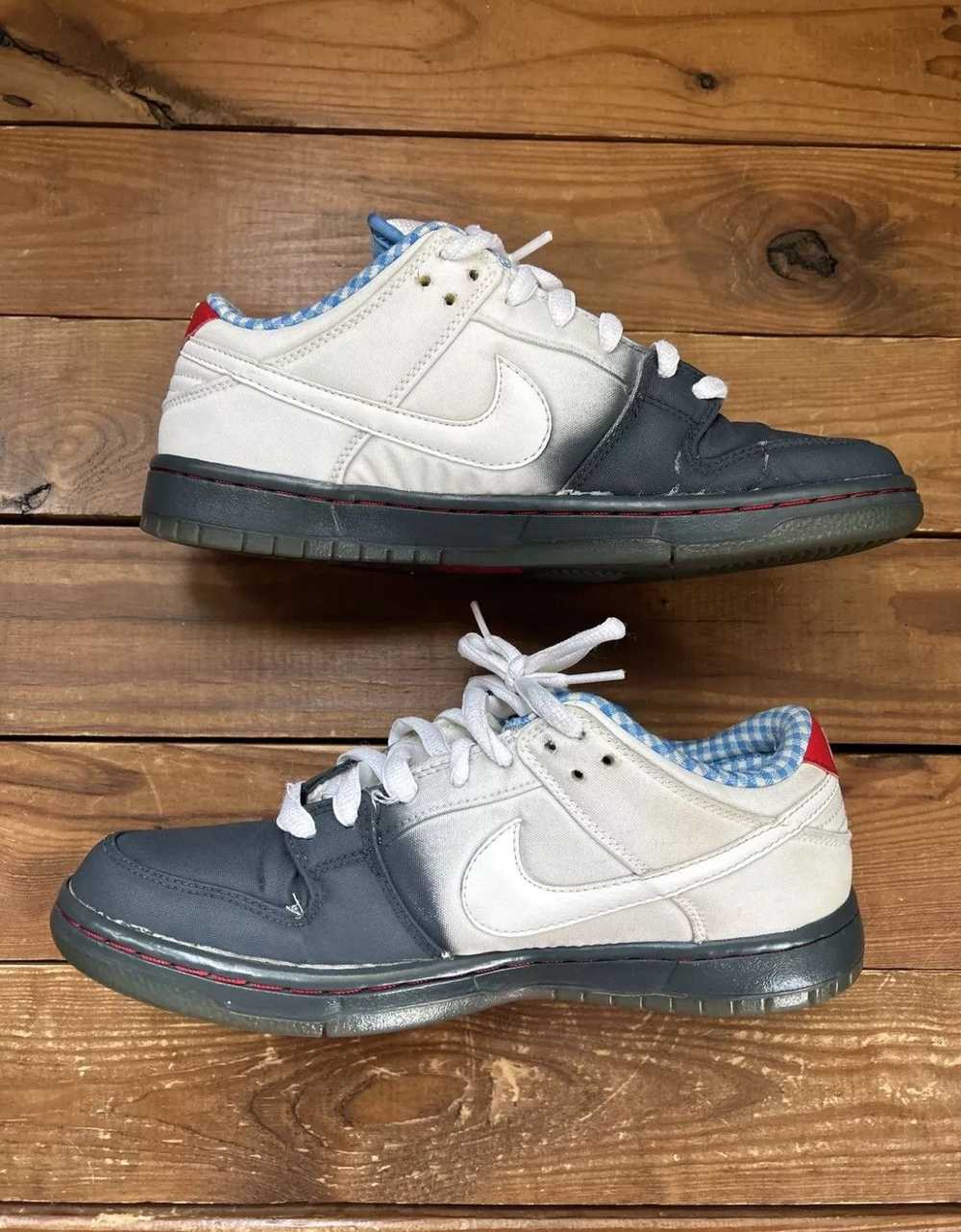 Nike Nike Sb Dunk Low Dorothy Wizard of Oz - image 2