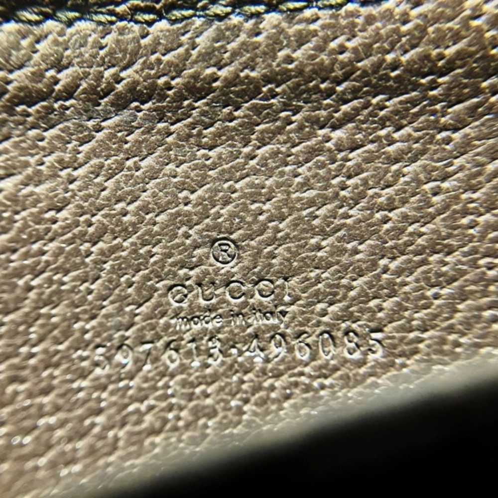 Gucci -- Beige Calfskin Wallet (Pre-Owned) - image 6