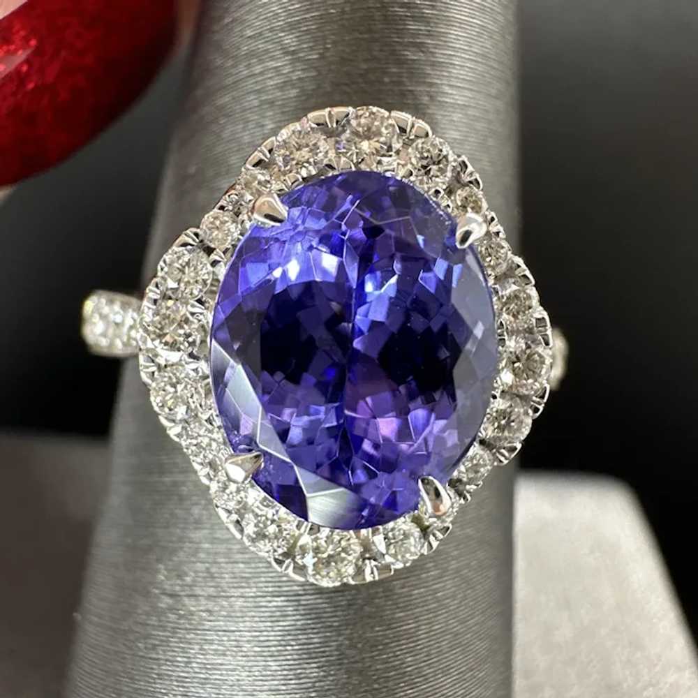 9k Kallati 2.9 CT Tanzanite Diamond Ring - image 3