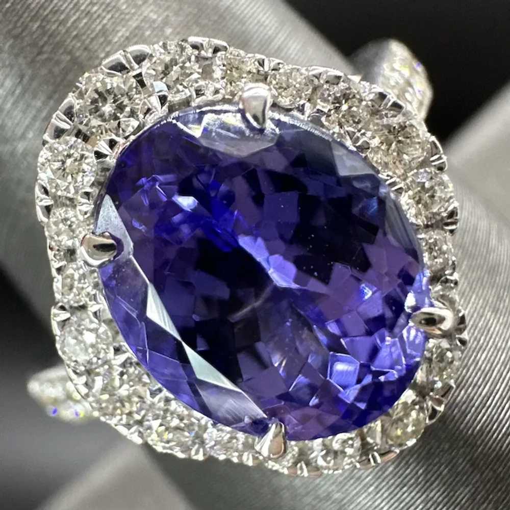 9k Kallati 2.9 CT Tanzanite Diamond Ring - image 5