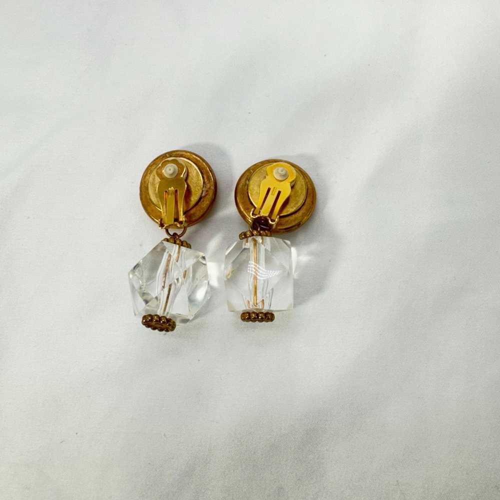 NBDN Nobrandedon VTG clunky lucite clip earrings - image 7