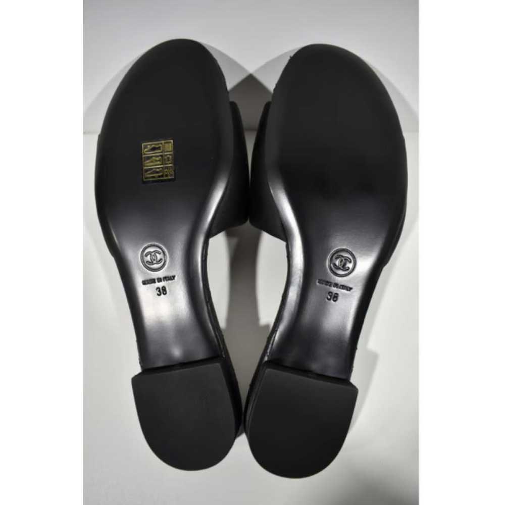 Chanel Leather sandal - image 3