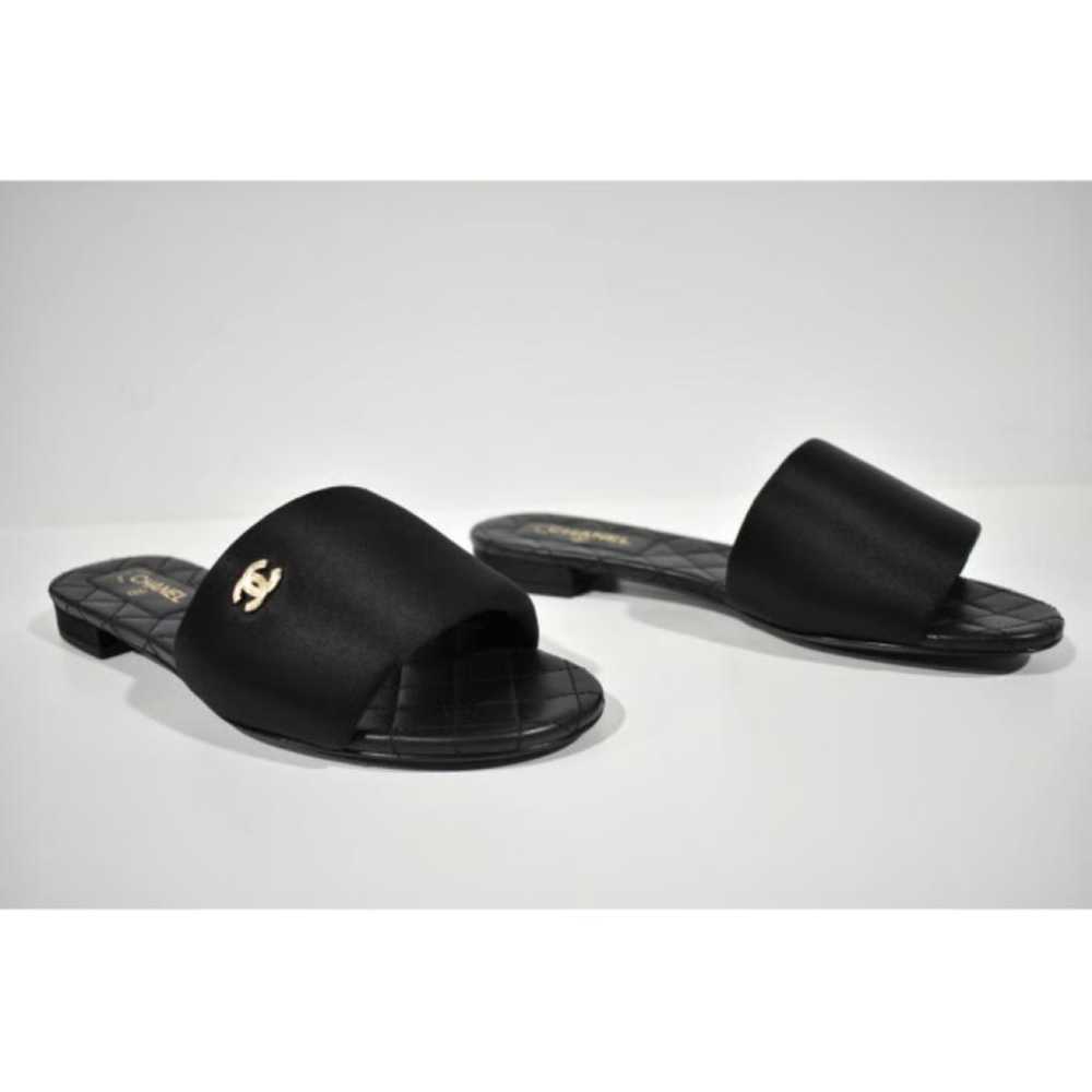 Chanel Leather sandal - image 6