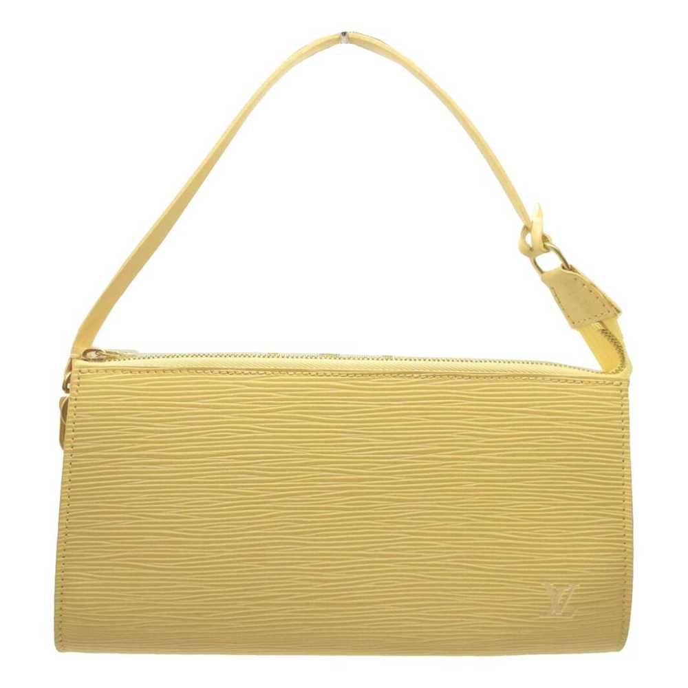 Louis Vuitton Pochette Accessoire leather clutch … - image 1