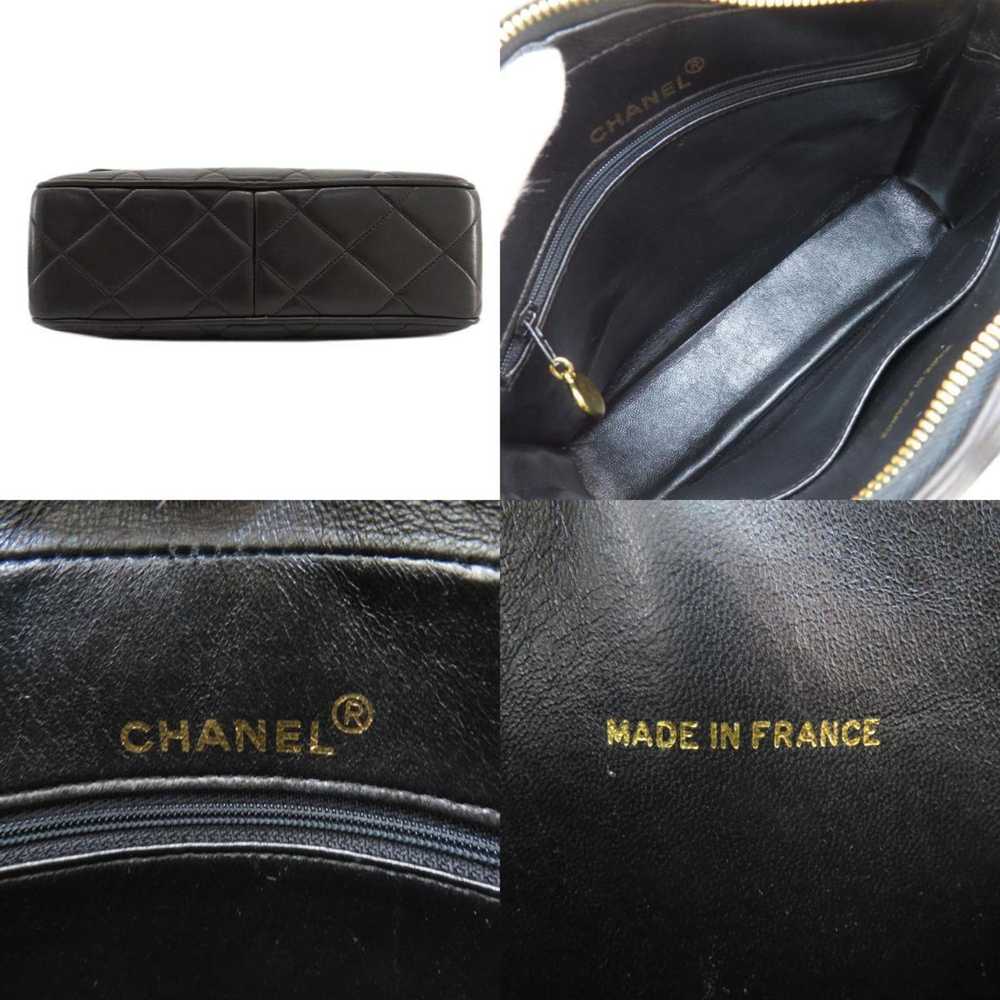 Chanel Matelassé Black Leather Shoulder Bag (Pre-… - image 4