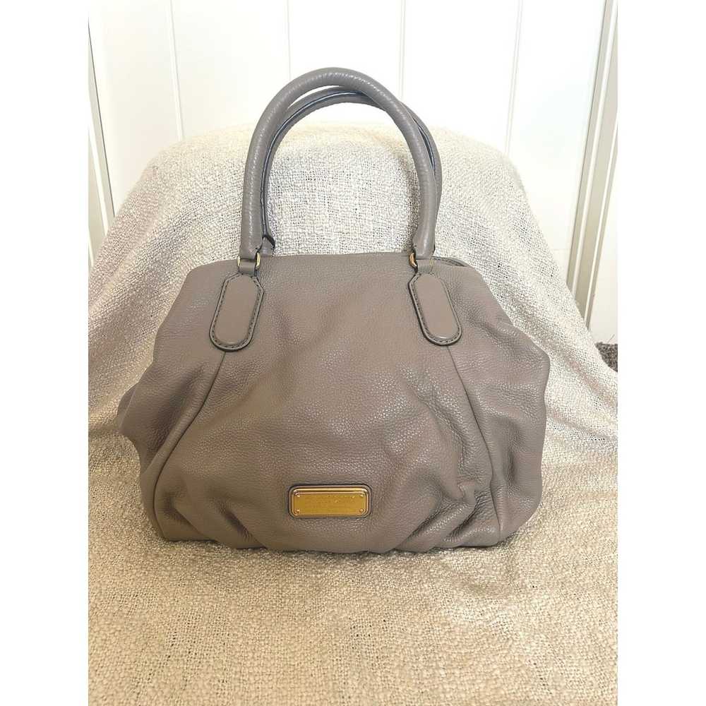 Marc Jacobs Fran Cement Gray Leather Shoulder Tot… - image 1