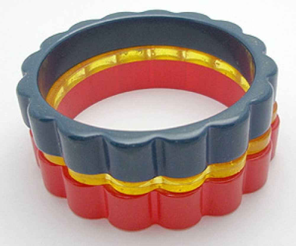 Stack of Three Patriotic Bakelite Bangles - image 1