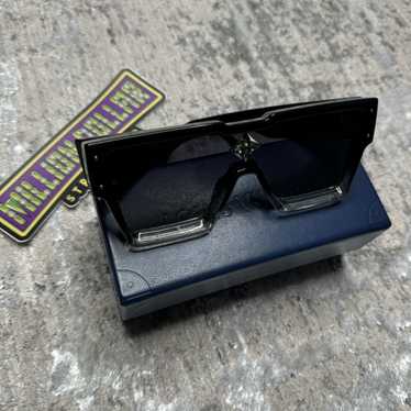 Louis Vuitton Cyclone sunglasses - image 1