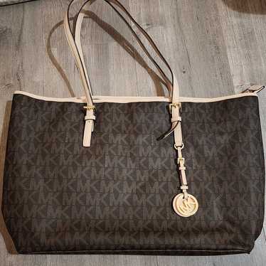 Michael kors large tote