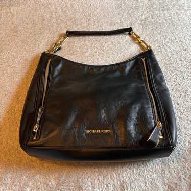 michael kors purse - image 1