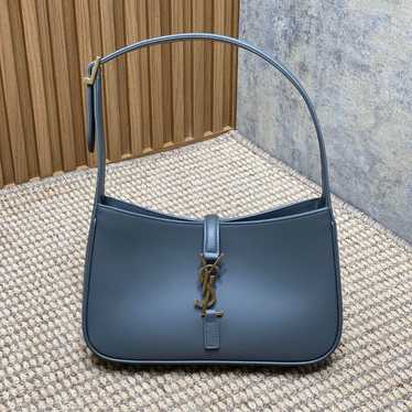 Yves Saint Laurent YSL Shoulder Bags - image 1