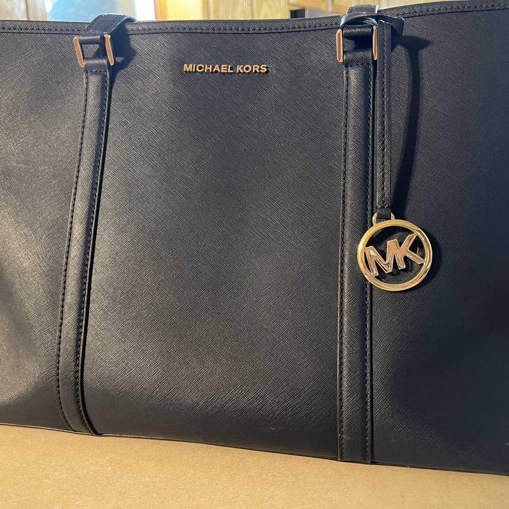 Michael Kors Navy Blue Purse - image 11