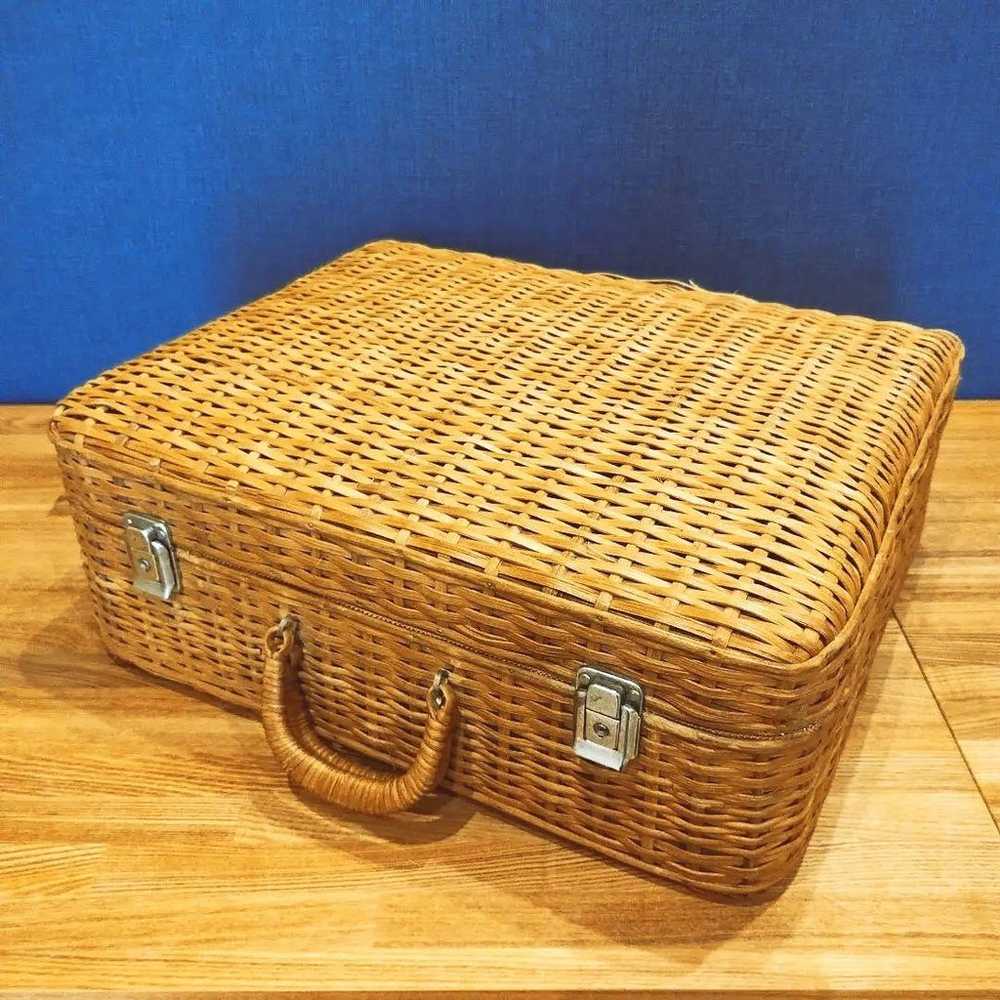 Vintage rattan wicker basket trunk Nordic - image 1