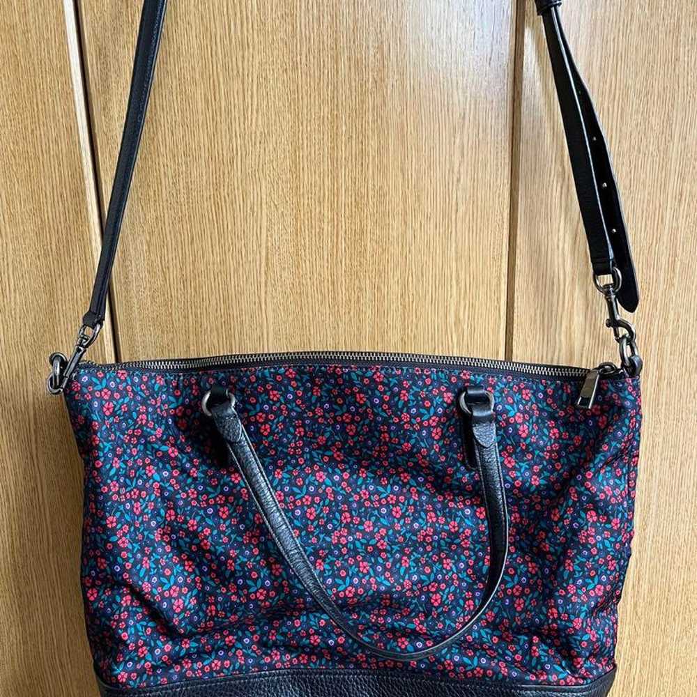 Coach Shoulder Bag with Floral Pattern - image 3